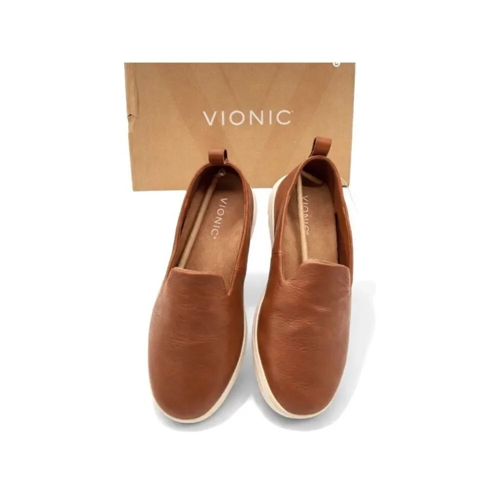 Vionic Uptown Willa Supportive Sneaker Tan Leather Slip On Women 10 Wide Loafer